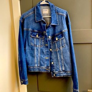 XL Old Navy Jean Jacket. Never worn